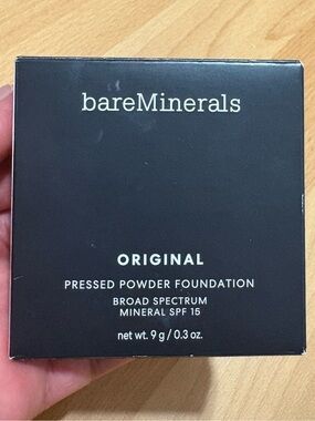 bareMinerals Original Pressed Powder Foundation - Black Compact